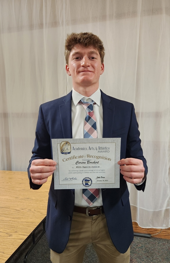 Congratulations to Carson Borchert for representing ACGC at the District 20 Triple A banquet.